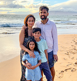 Sonu Dhanju-Dhillon et sa famille
