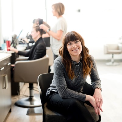Woman-sitting-in-hairdressing-chair.jpg Woman-sitting-in-hairdressing-chair.jpg